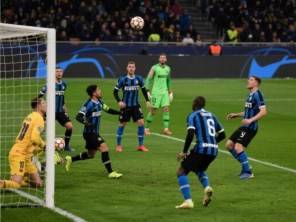 面对强大的 面对强大的